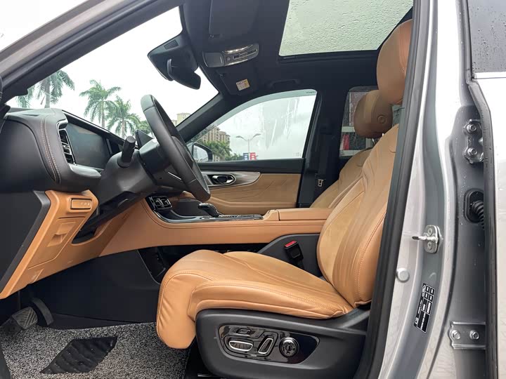 Фото 9 - GAC Trumpchi ES9