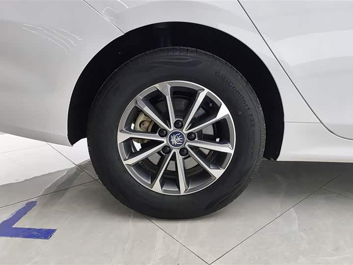 Фото 6 - BYD Qin Plus