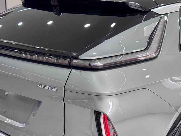 Фото 5 - Cadillac Lyriq