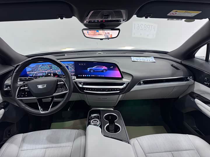 Фото 9 - Cadillac Lyriq