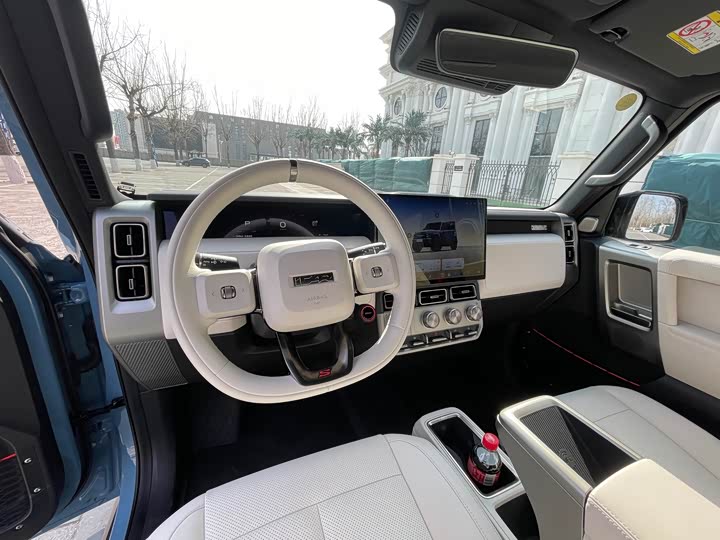 Фото 8 - Chery iCar V23