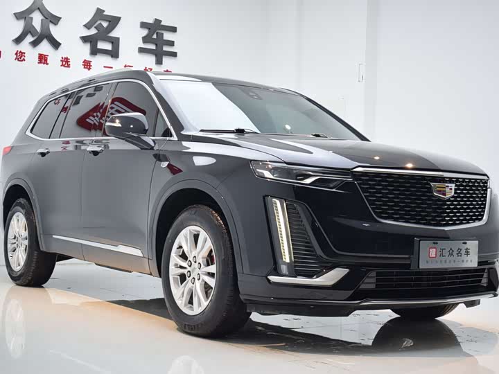 Фото 3 - Cadillac XT6
