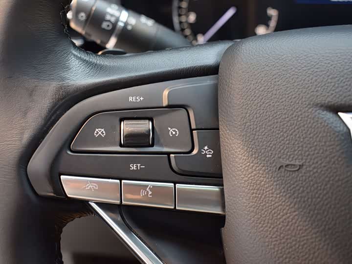 Фото 7 - Cadillac XT6