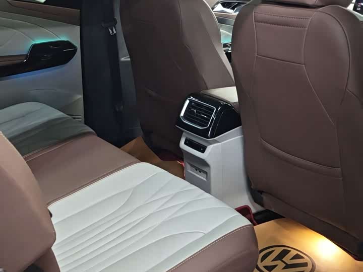 Фото 5 - Volkswagen ID.6 X