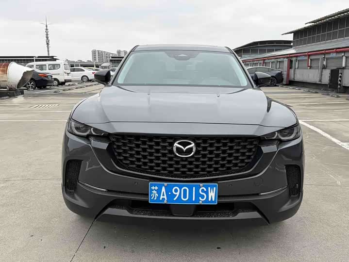 Photo 2 - Mazda CX-50