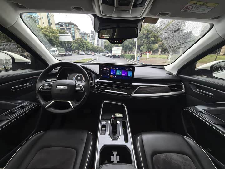 Фото 6 - Haval H6