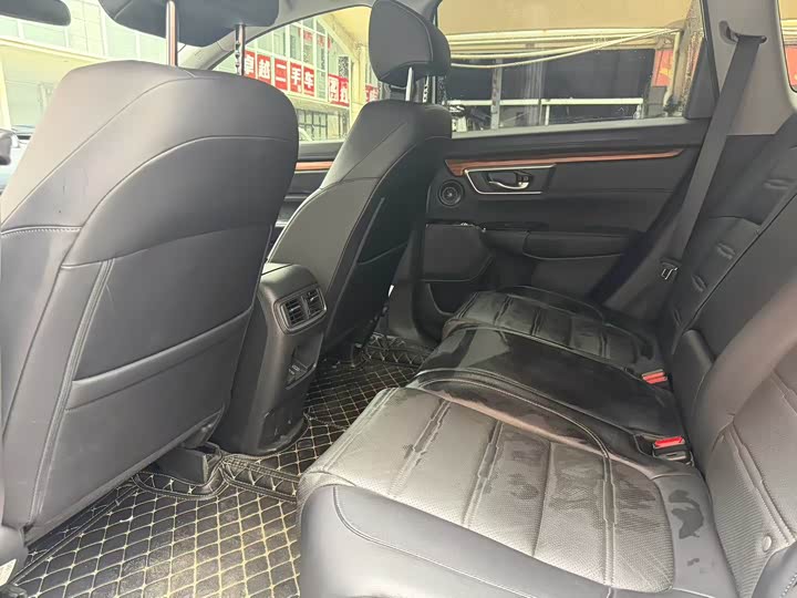 Фото 6 - Honda CR-V