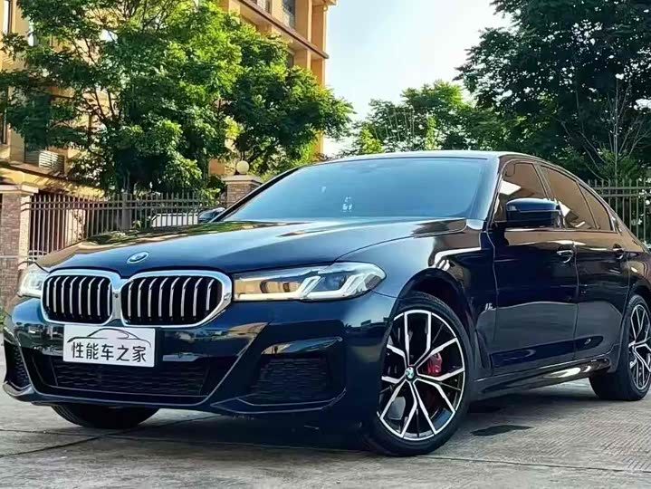 Фото 1 - BMW 5 Series