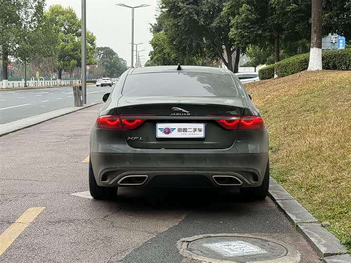 Фото 5 - Jaguar XF L