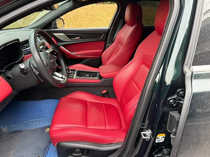 Фото 8 - Jaguar XF L