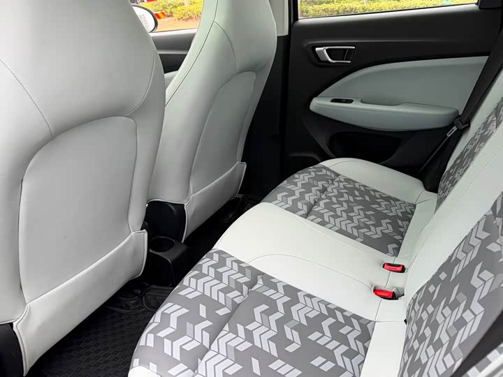 Фото 8 - Leapmotor T03