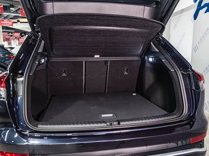 Фото 5 - Audi Q4 e-tron