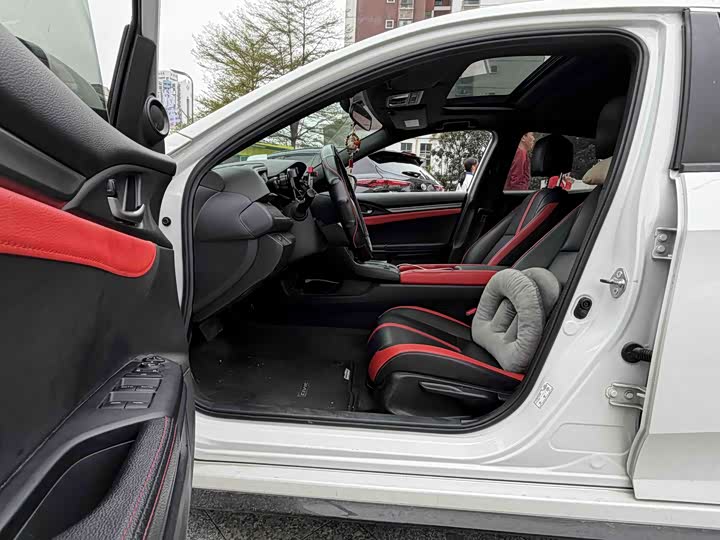 Photo 6 - Honda Civic