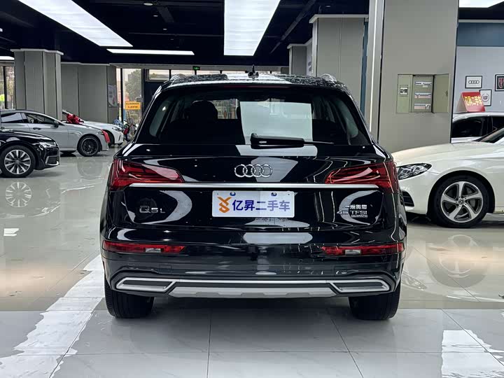 Фото 5 - Audi Q5L