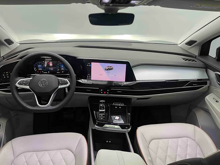 Фото 2 - Volkswagen Talagon