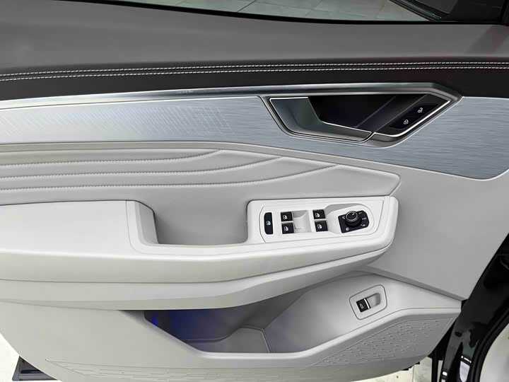 Фото 8 - Volkswagen Talagon