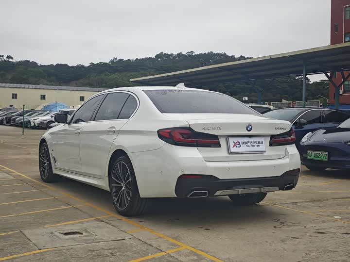 Фото 4 - BMW 5 Series