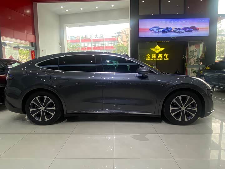 Фото 7 - Luxeed R7