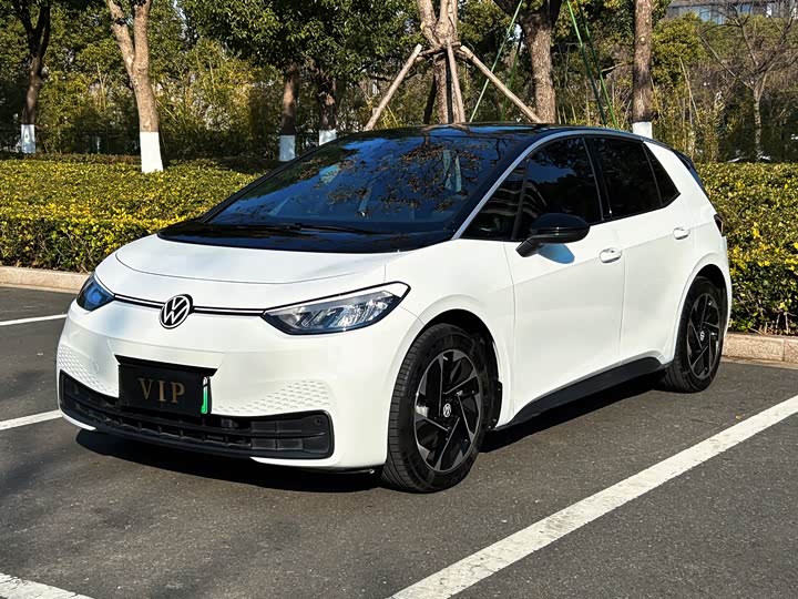 Photo 2 - Volkswagen ID.3