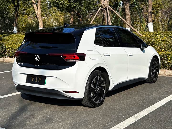 Photo 5 - Volkswagen ID.3