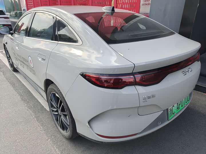 Фото 3 - BYD Qin L