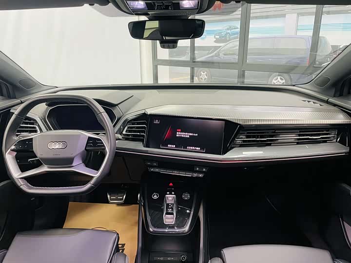 Фото 7 - Audi Q4 e-tron