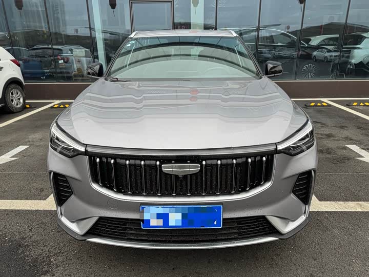 Photo 2 - Geely Atlas