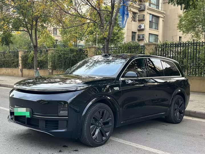 Фото 1 - LiXiang L9