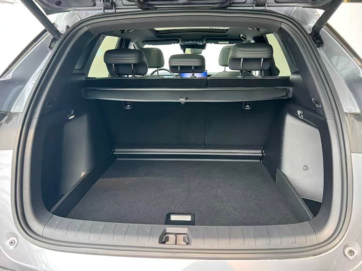 Фото 8 - BYD Song L DM-i Hybrid