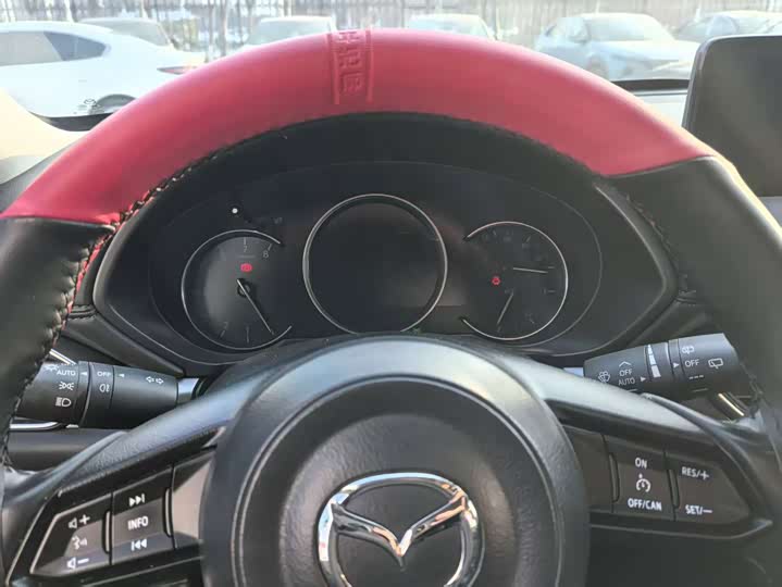 Фото 9 - Mazda CX-5