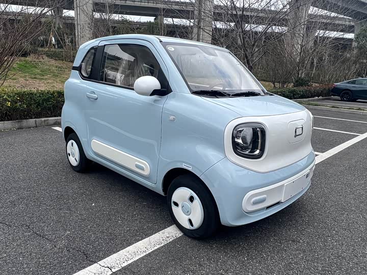 Фото 3 - Bestune Pony