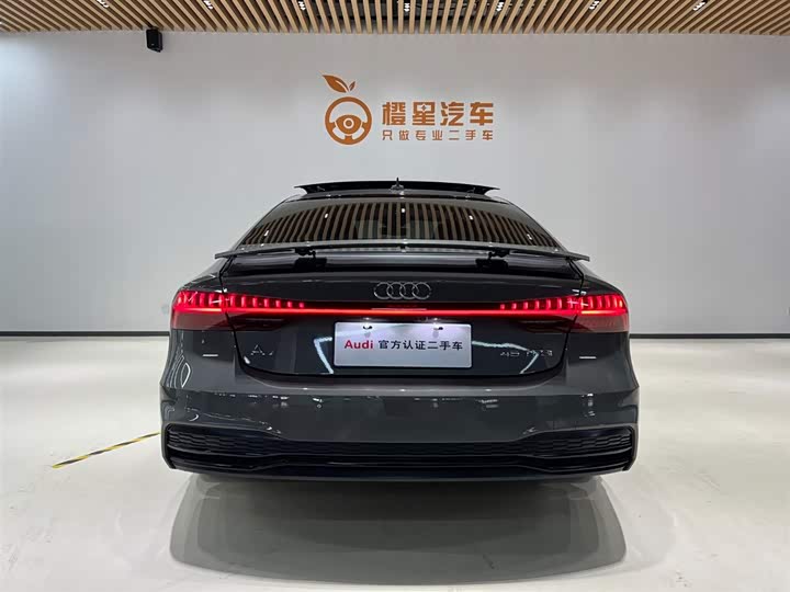 Фото 5 - Audi A7
