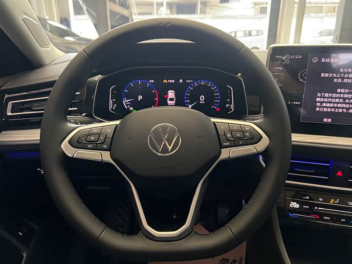 Фото 9 - Volkswagen Sagitar L