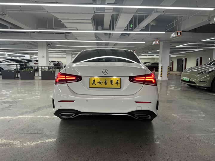 Фото 8 - Mercedes-Benz A-Class