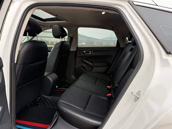 Фото 9 - Honda Civic