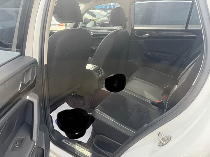 Photo 5 - Volkswagen Tayron