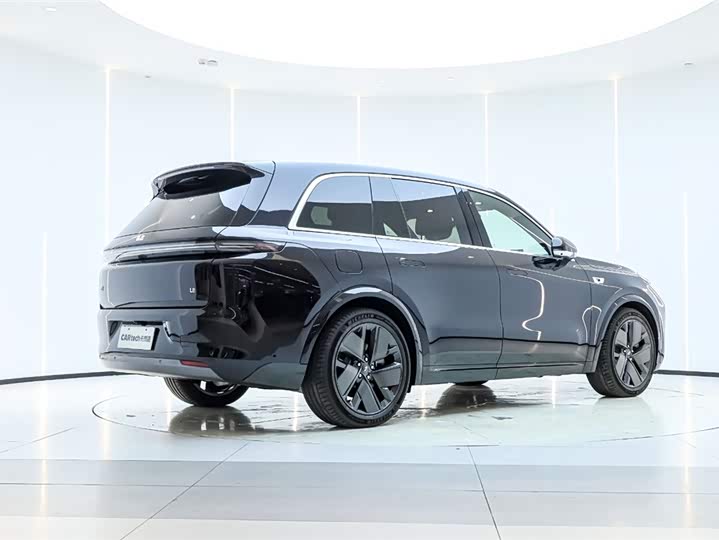 Фото 6 - LiXiang L8