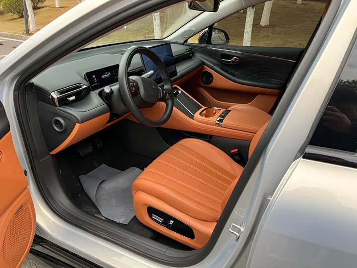 Фото 7 - GAC Aion RT