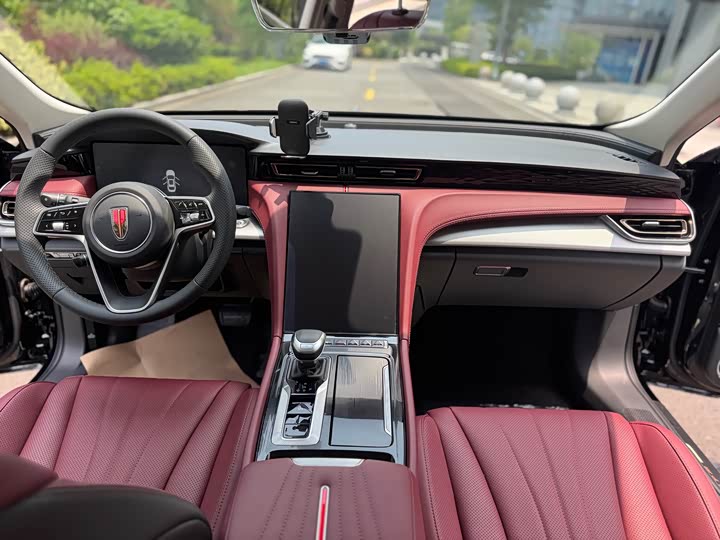 Фото 7 - Hongqi H5