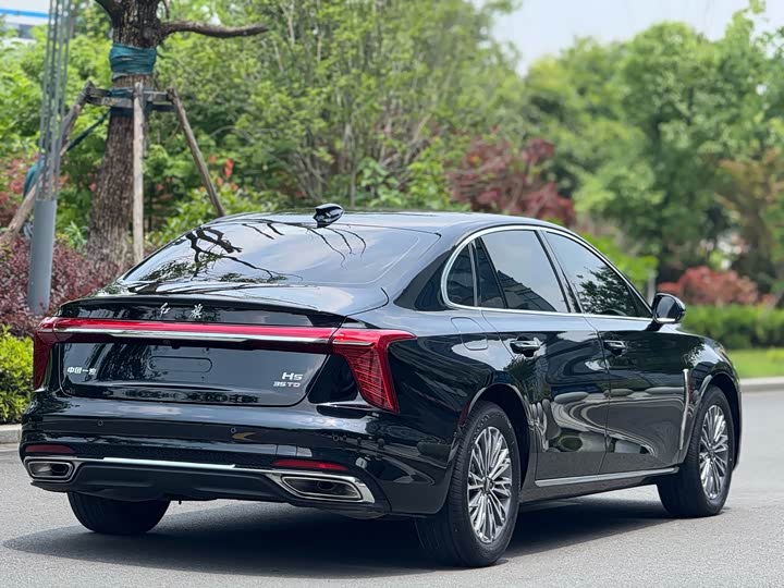 Фото 9 - Hongqi H5