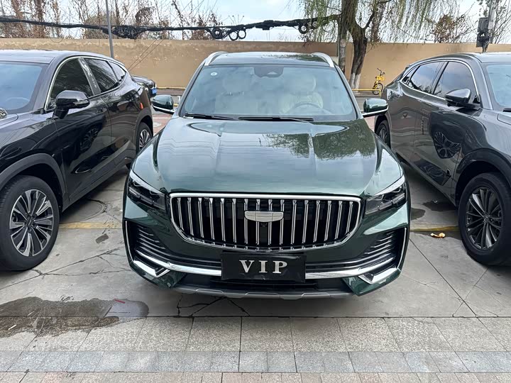 Фото 2 - Geely Monjaro