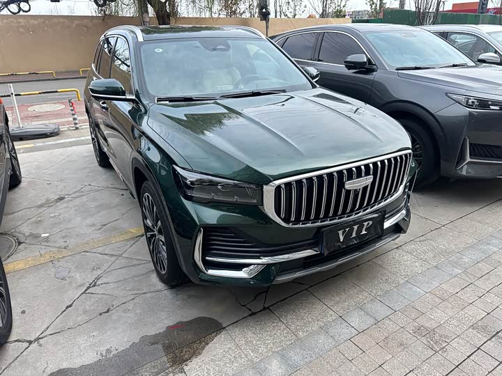 Фото 3 - Geely Monjaro