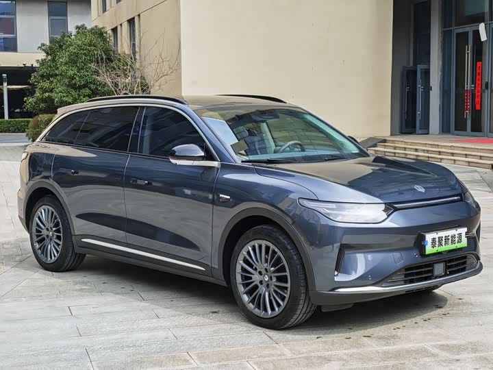 Фото 2 - Leapmotor C11