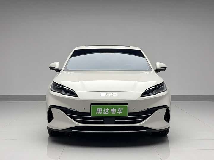 Photo 2 - BYD Seal 06 Hybrid/EV