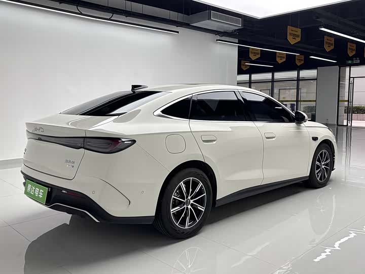 Photo 6 - BYD Seal 06 Hybrid/EV