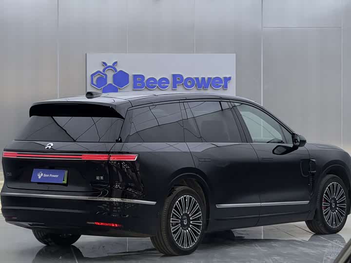 Фото 4 - Nio ES8