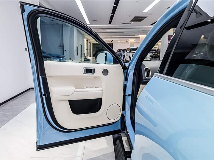 Фото 9 - LiXiang L8