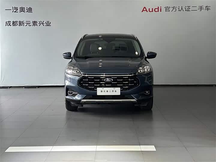 Фото 2 - Ford Escape