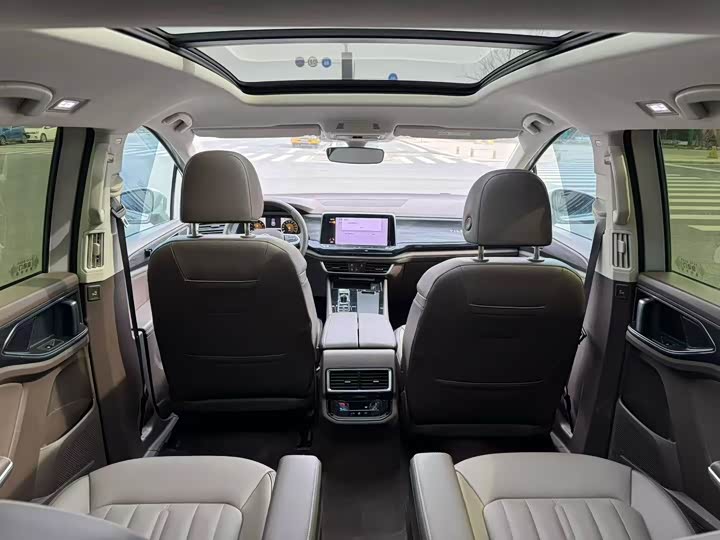 Фото 7 - Volkswagen Viloran