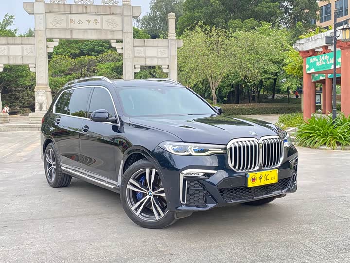 Фото 3 - BMW X7